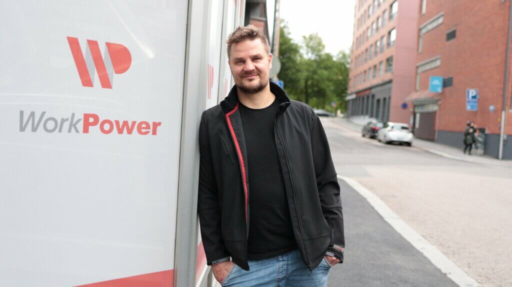 Kuvassa WorkPowerin Jussi Tupamäki.